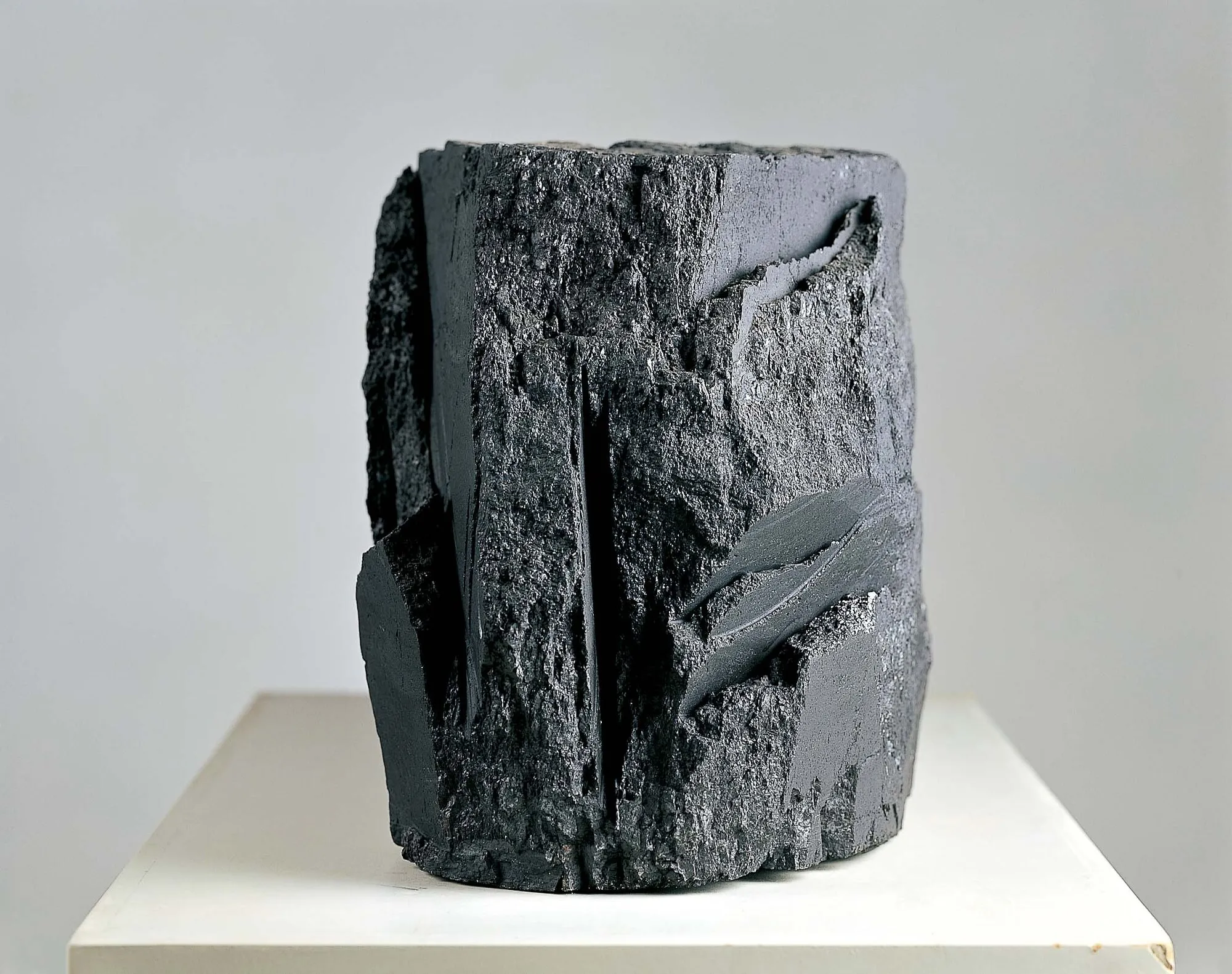 Untitled, coal, 33.5x72x28cm, 2005