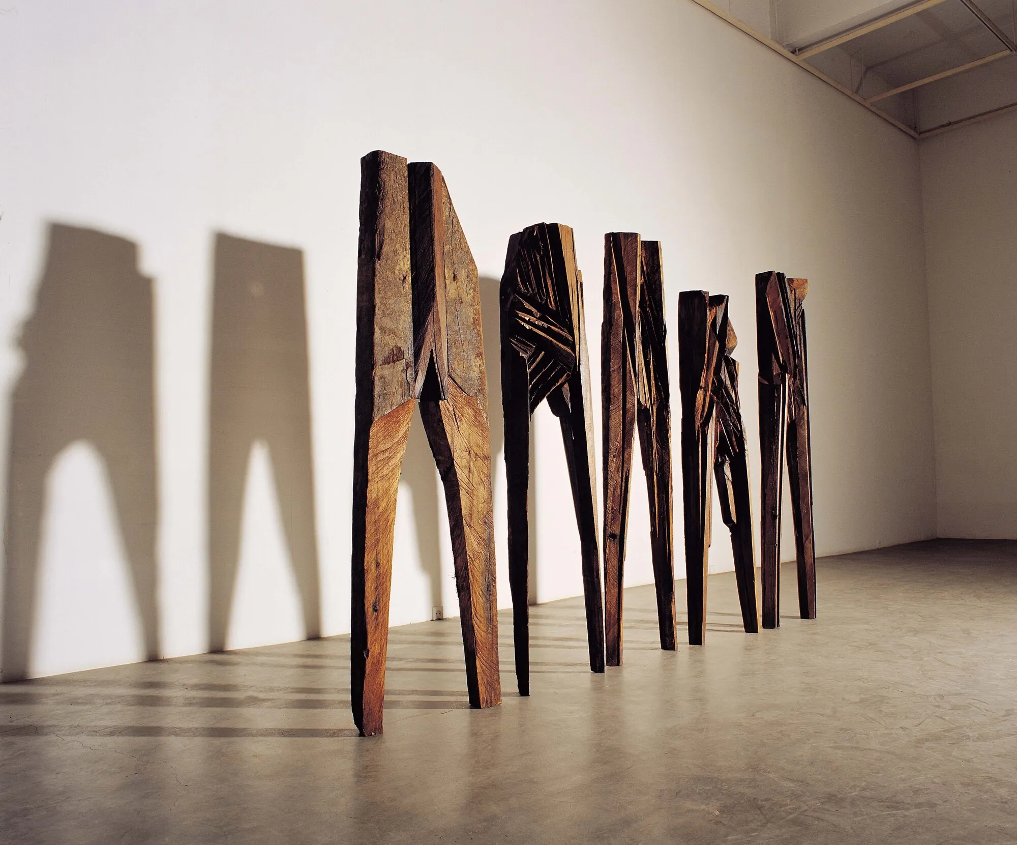 Untitled, railroad tie, 187x350x20cm, 2000-2001
