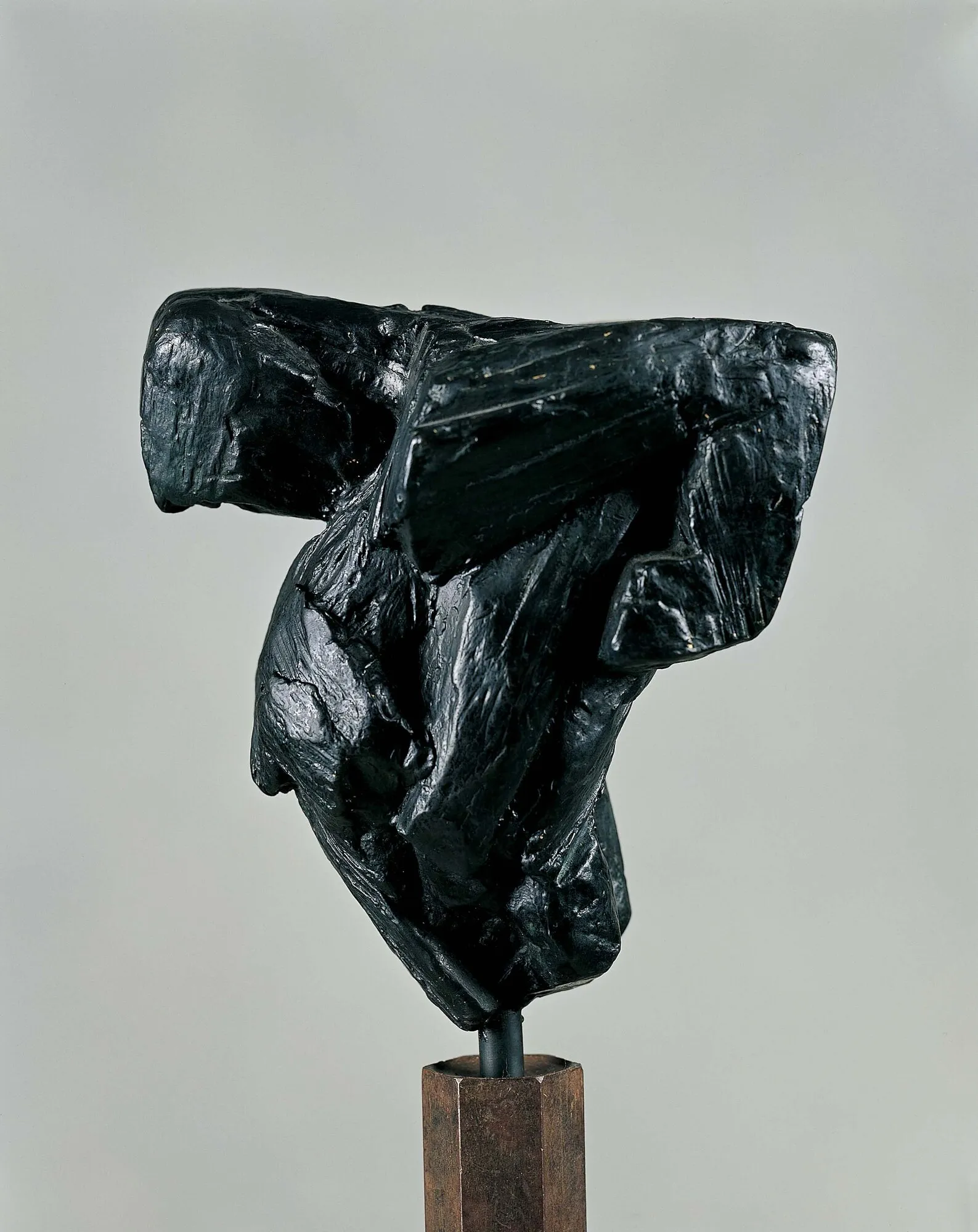 Untitled, bronze, 21.5x19.5x13.5cm, 1988